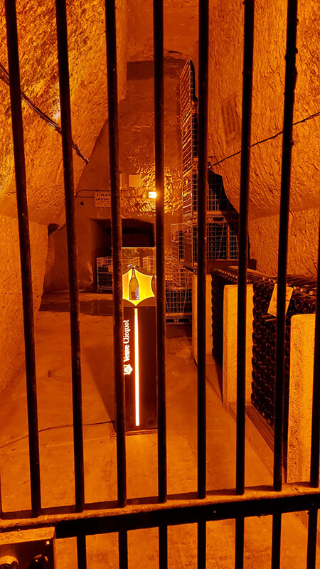 Veuve Clicquot Pincelátogatás