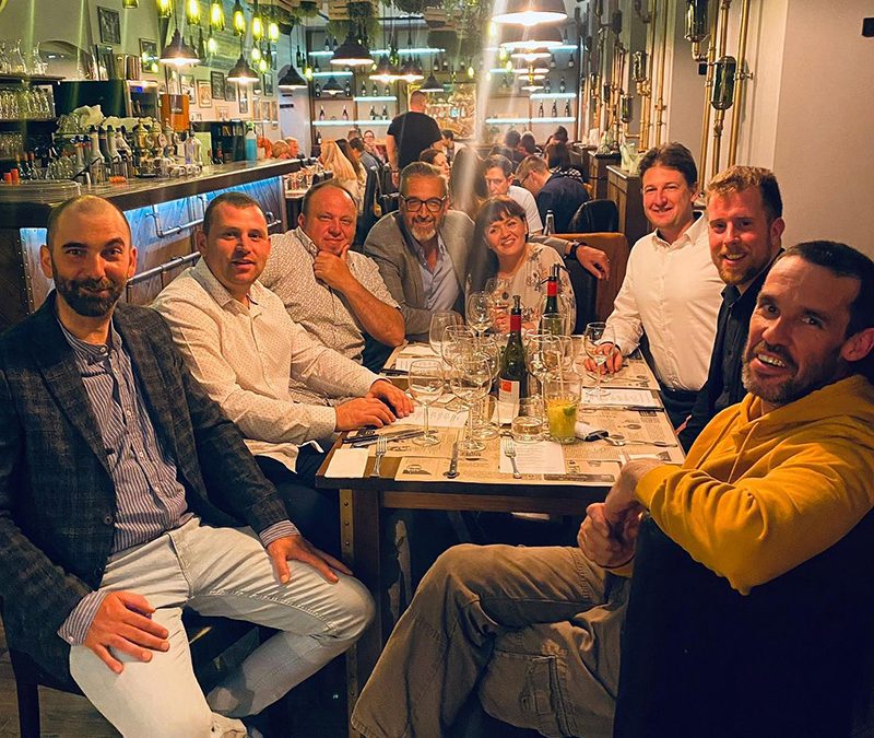 Pázmándi bor, pázmándi borász közösség